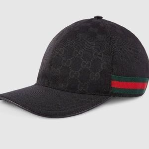 Original Gucci canvas hat.